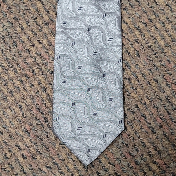 Armani silk tie - Picture 2 of 3